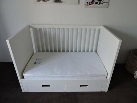 STUVA / FRITIDS Cot with drawers (Ikea) and mattress