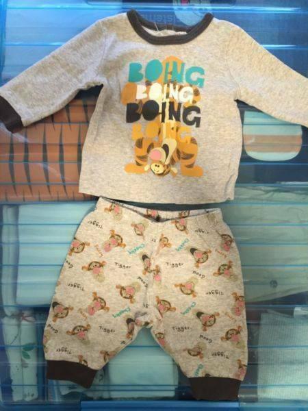 Disney Baby Tigger pyjama set (size 000)