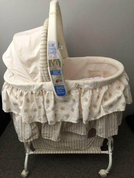First years baby cradle