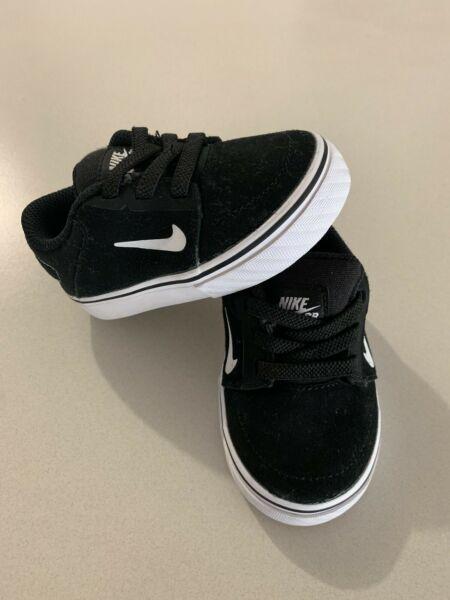 Nike Infant Shoes NEW