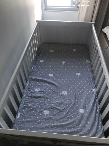 Wanted: Baby cot with mattress $100