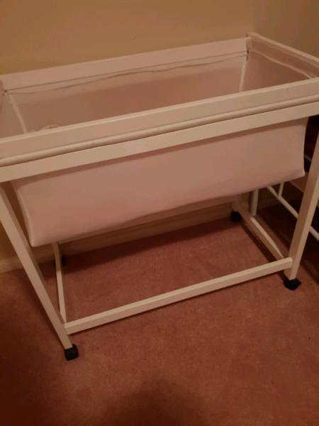 Baby bassinet