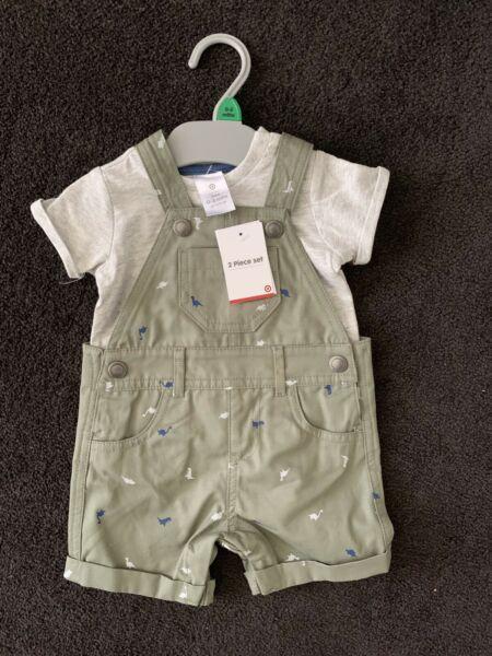 Baby overalls. Size 000 (0-3 months). Brand new