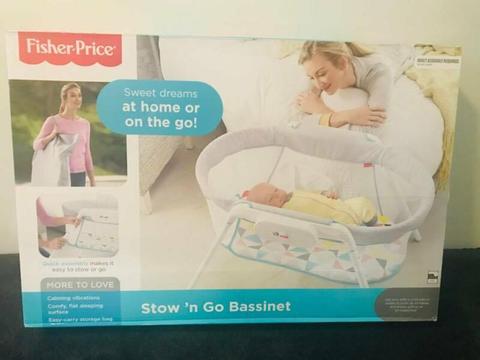 Fisher-Price Stow 'n Go Bassinet Plus Extras