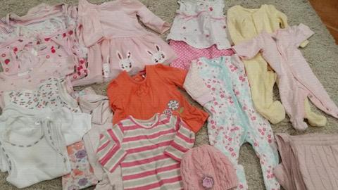 Baby girl clothes 18 items for $10