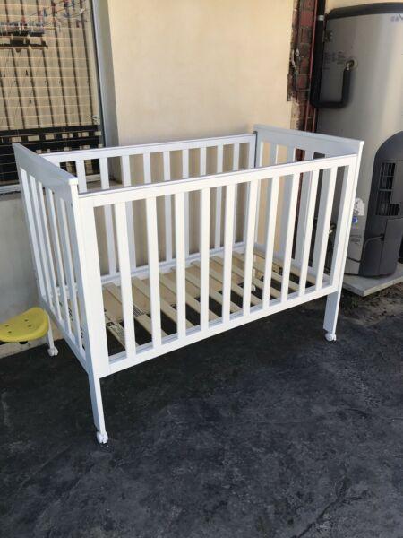 Baby and toddler cot