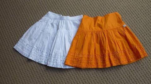 Sequinned skirts(2) Orange and White Age 10 years