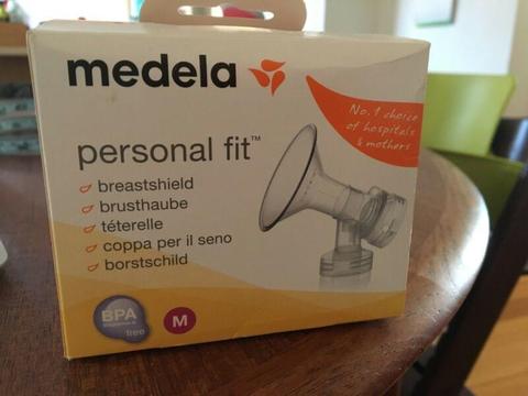 Medela double pump M 24mm breastshield