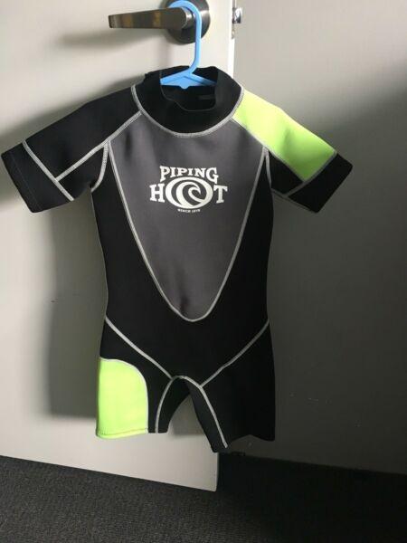 Kids Wetsuit size 6-8 years