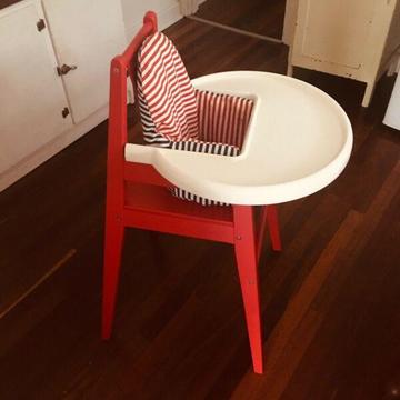 IKEA Blåmes red wooden highchair w tray, Pyttig cushion, covers