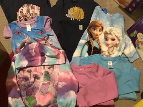 Girls size 5 winter style bundle - Great condition - $10