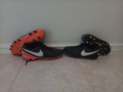 Kids Football boots