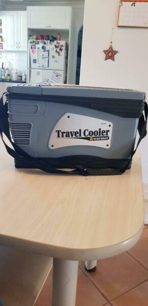 Vehicle Travel cooler and Warmer