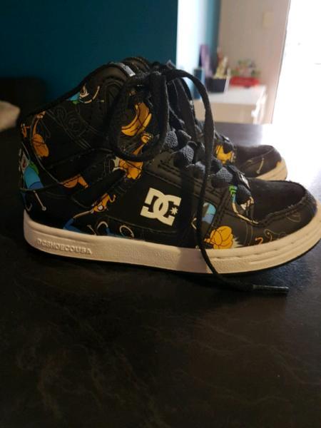 Size 12 youth DC adventure time high top shoes