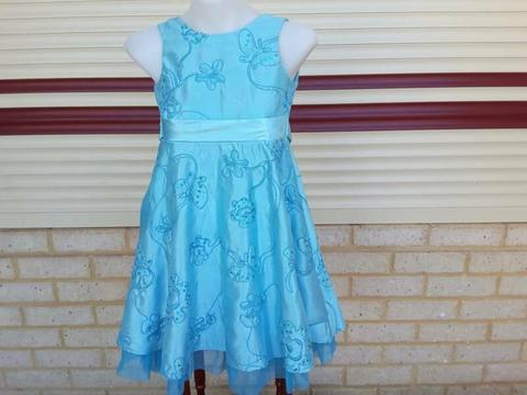 Girls dress Cinnamon size 6 Blue embroidered / sequins