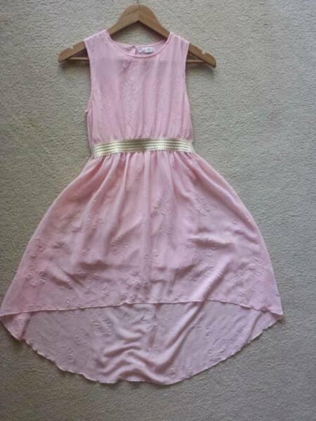 Rose-pink special dress Made in Hungary 152-154cm tall, AS NEW