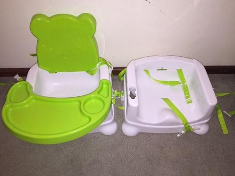 Feeding booster seat