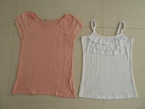 Girls: 2 x various tops. 10-12yrs. $6EA. Hardly worn; excel cond
