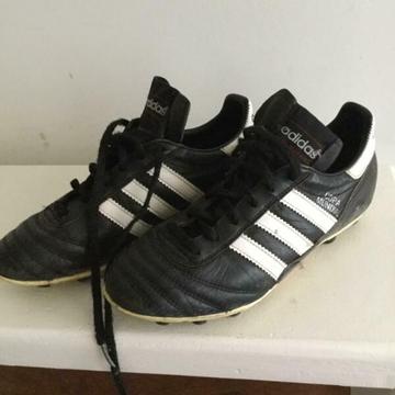 Boys Adidas Soccer/Football boots rrp $220 sz US 5