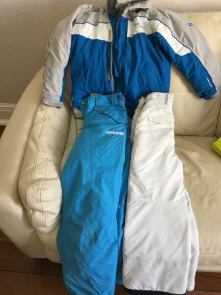 Snowboard/ Ski Ripcurl outfit excellent condition
