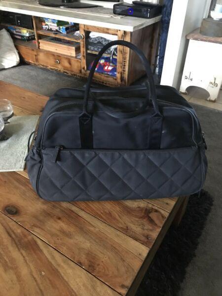 Large oioi nappy bag excellent condition
