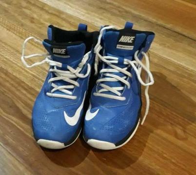 Kids Nike Basketball shoes - look as new!
