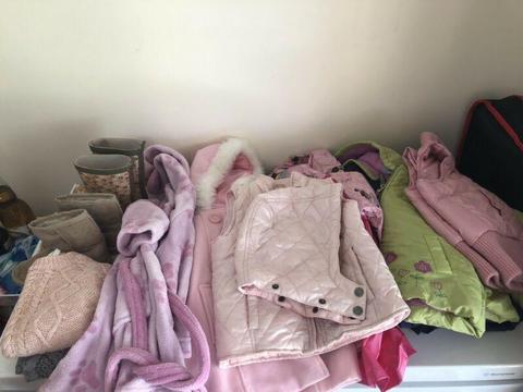 Girls size 2-3 winter clothes