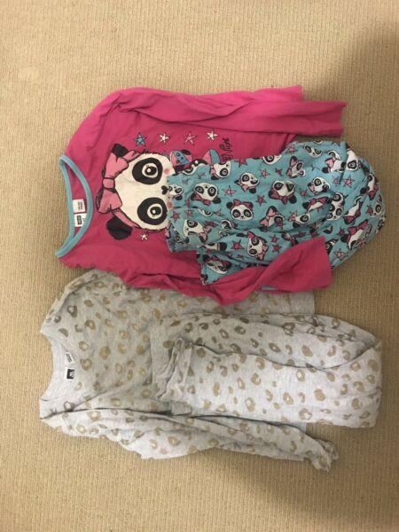 2 sets girls pyjamas