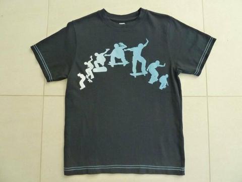 Boys T-shirt. Gymboree Brand. 10yrs. UNWORN; AS NEW