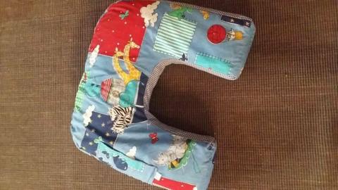 Feeding Support Cushion - Large great for twins